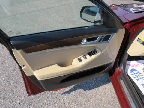 2015 Hyundai Genesis
