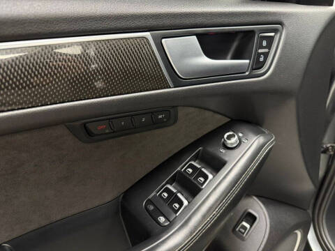 2016 Audi SQ5 3.0T quattro Premium Plus