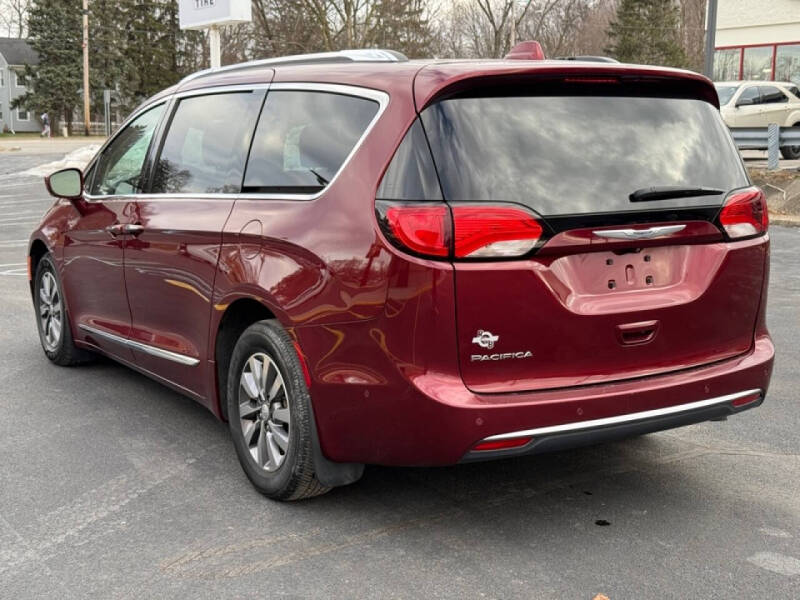 2019 Chrysler Pacifica Touring L Plus
