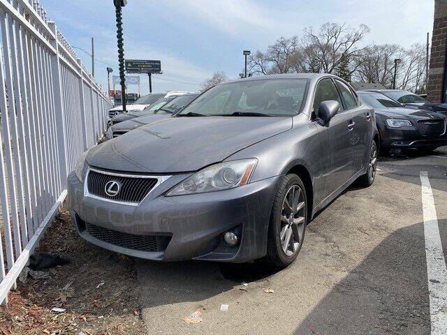 2013 Lexus IS 250 for sale at SOUTHFIELD QUALITY CARS in Detroit MI