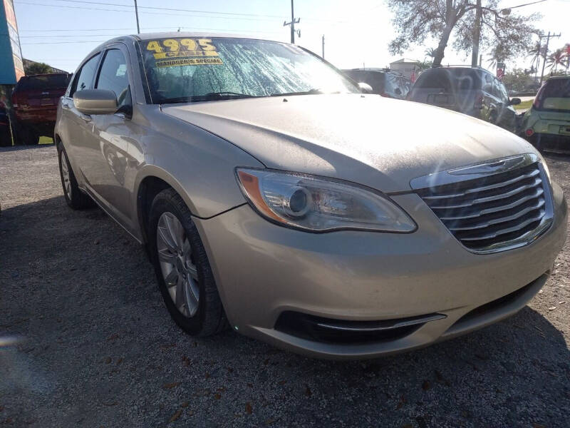 2013 Chrysler 200 for sale at AFFORDABLE AUTO SALES OF STUART in Stuart FL