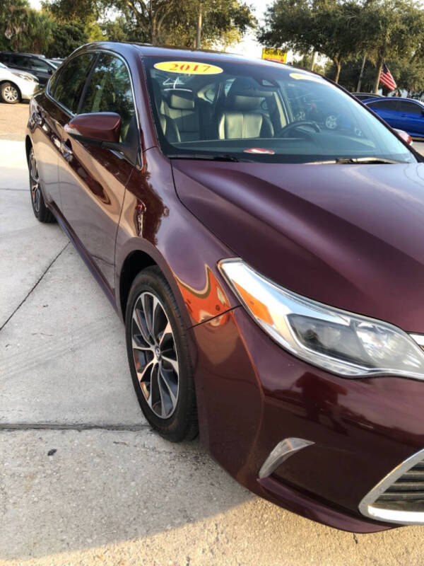 2017 Toyota Avalon XLE