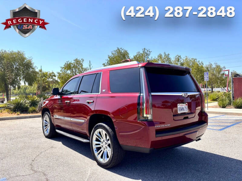 2017 Cadillac Escalade Luxury
