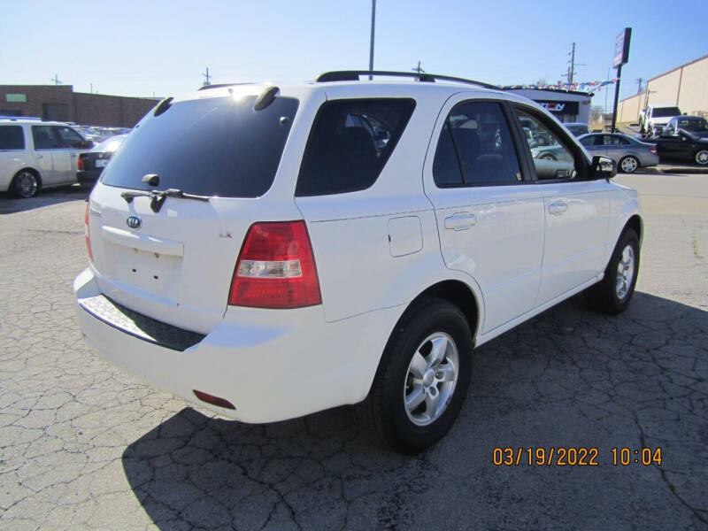 2009 Kia Sorento LX