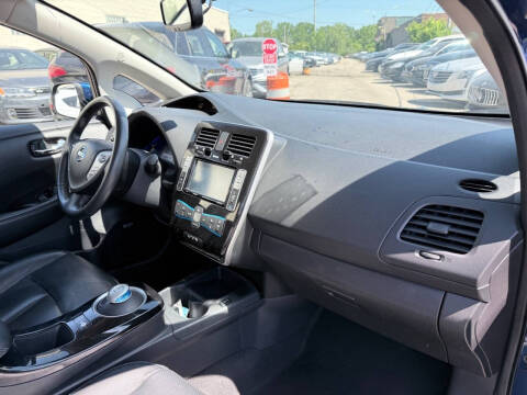 2016 Nissan LEAF SL