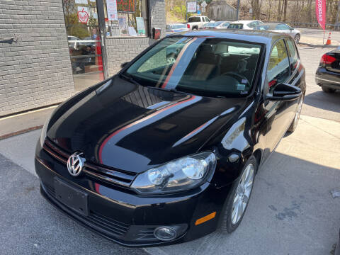 2011 Volkswagen Golf for sale at Apple Auto Sales Inc in Camillus NY