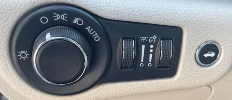 2016 Chrysler 200
