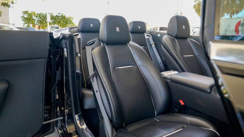 2016 Rolls-Royce Dawn