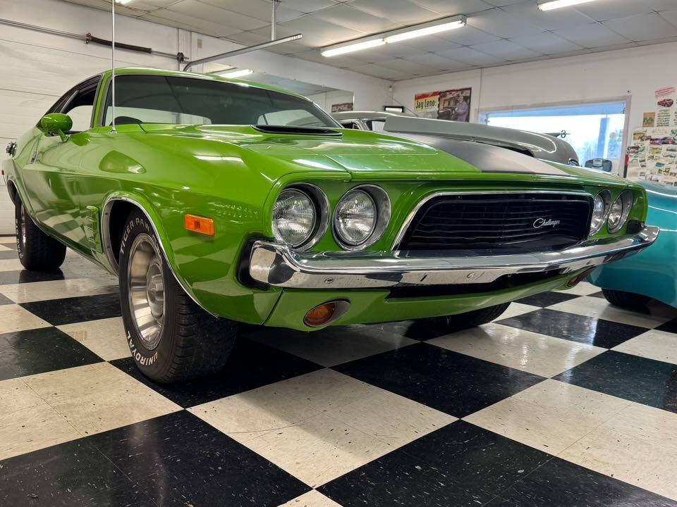 1973 Dodge Challenger 36