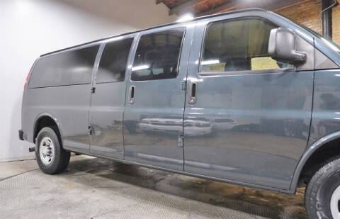 2017 Chevrolet Express LT 3500