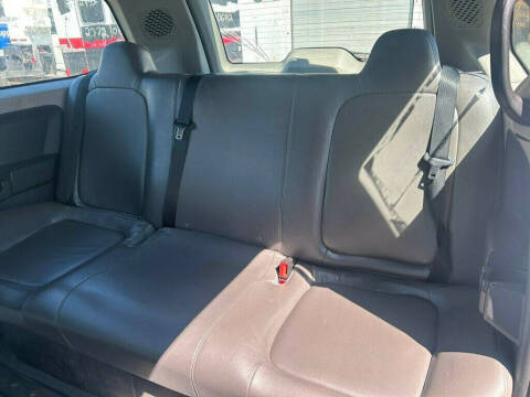 2014 AM General MV-1