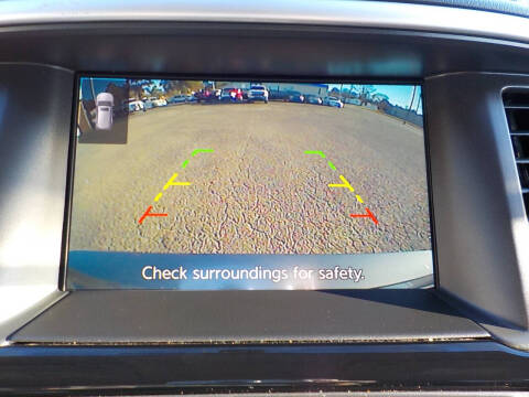 2020 Nissan Pathfinder S