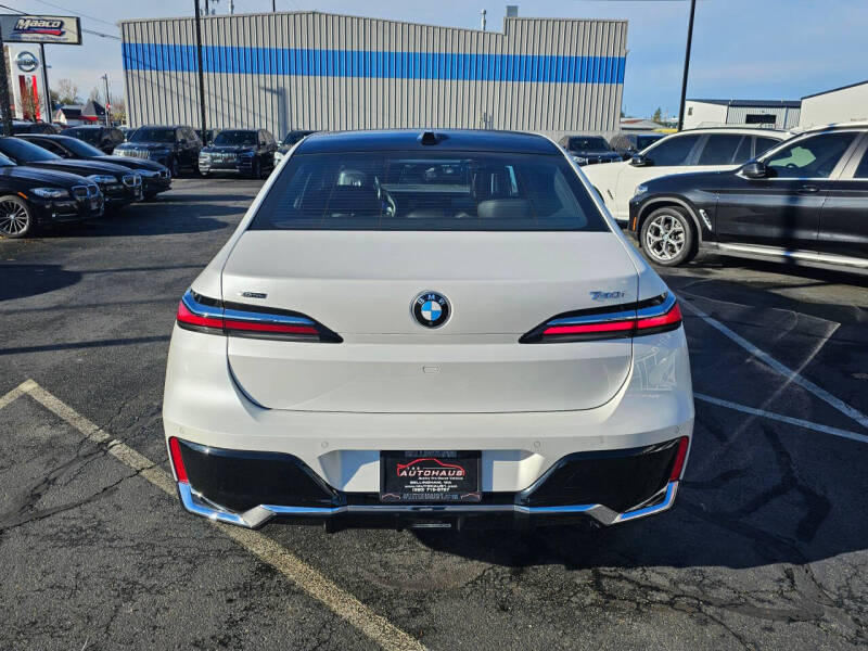 2024 BMW 7 Series 740i xDrive