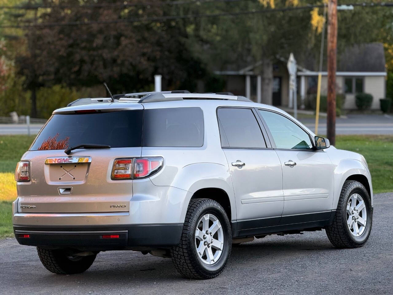 2013 GMC Acadia SLE2 photo 26