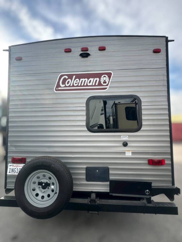 2020 Coleman LANTERN 244BHWE