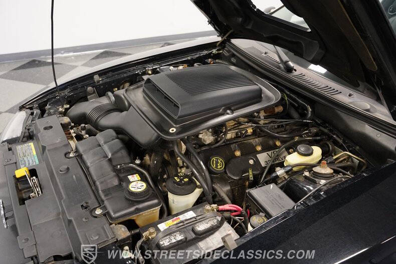 2003 Ford Mustang Mach 1 Premium