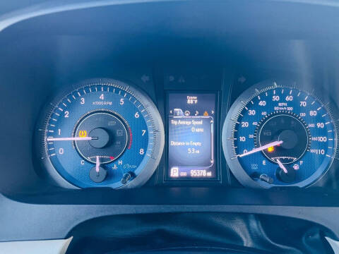 2016 Toyota Sienna XLE 8-Passenger