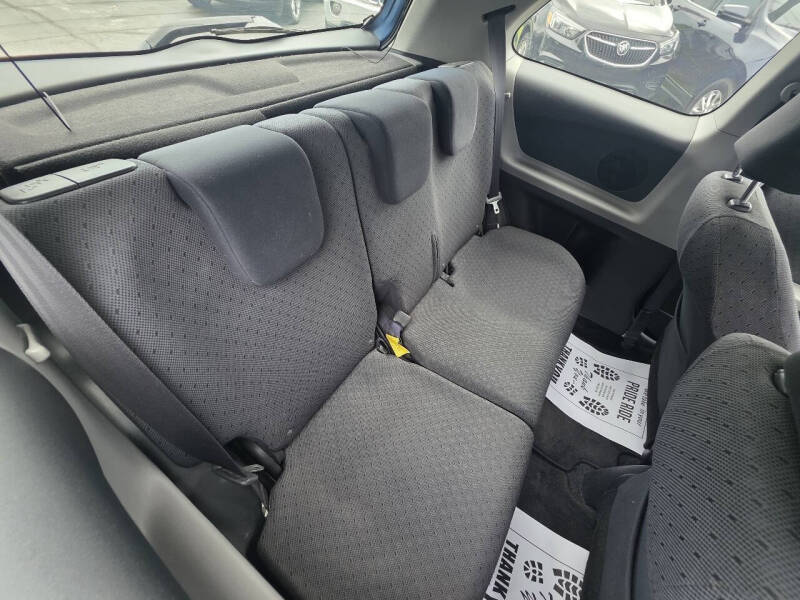 2010 Toyota Yaris