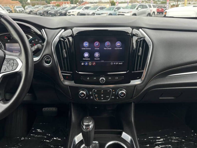 2020 Chevrolet Traverse LT Cloth