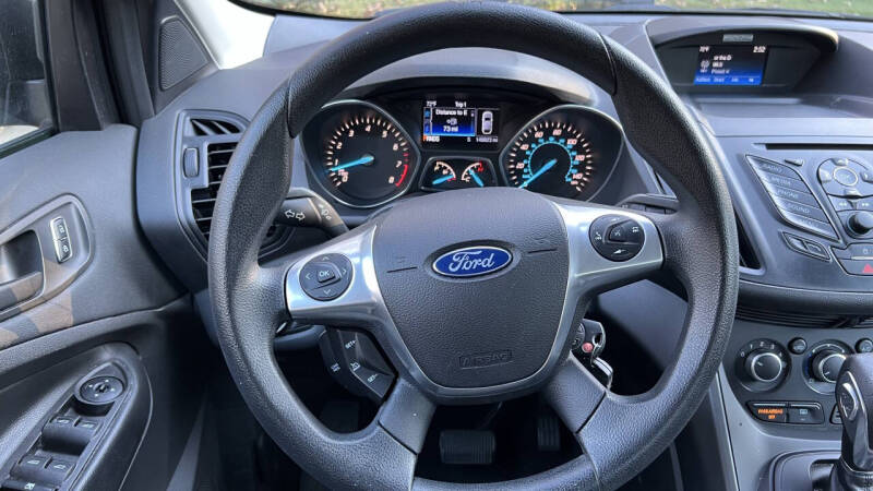 2016 Ford Escape S