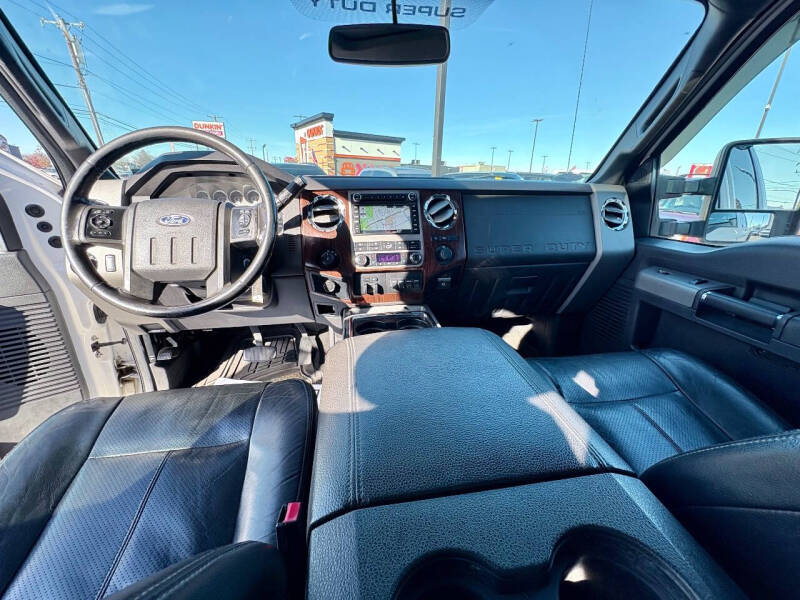 2012 Ford F-250 Super Duty Lariat