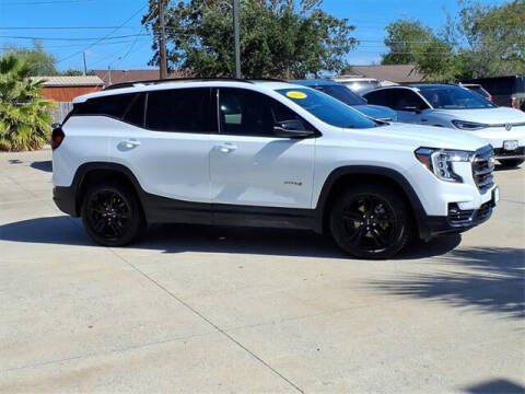 2023 GMC Terrain AT4