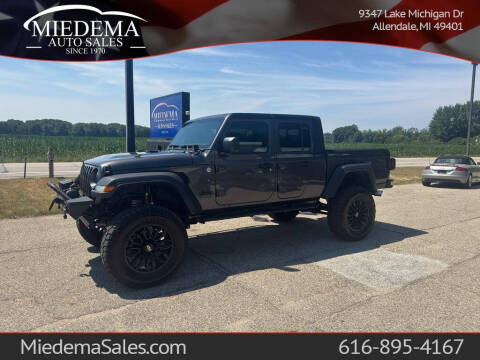 2020 Jeep Gladiator Sport