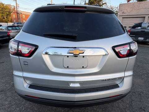2013 Chevrolet Traverse LS