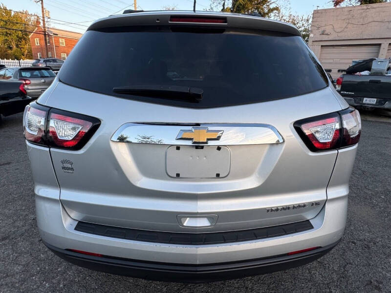2013 Chevrolet Traverse LS
