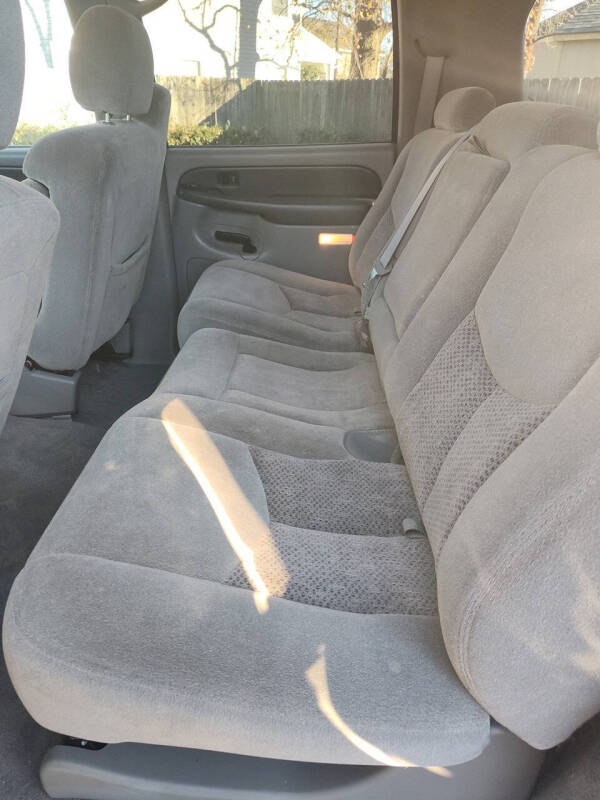 2003 Chevrolet Suburban 2500