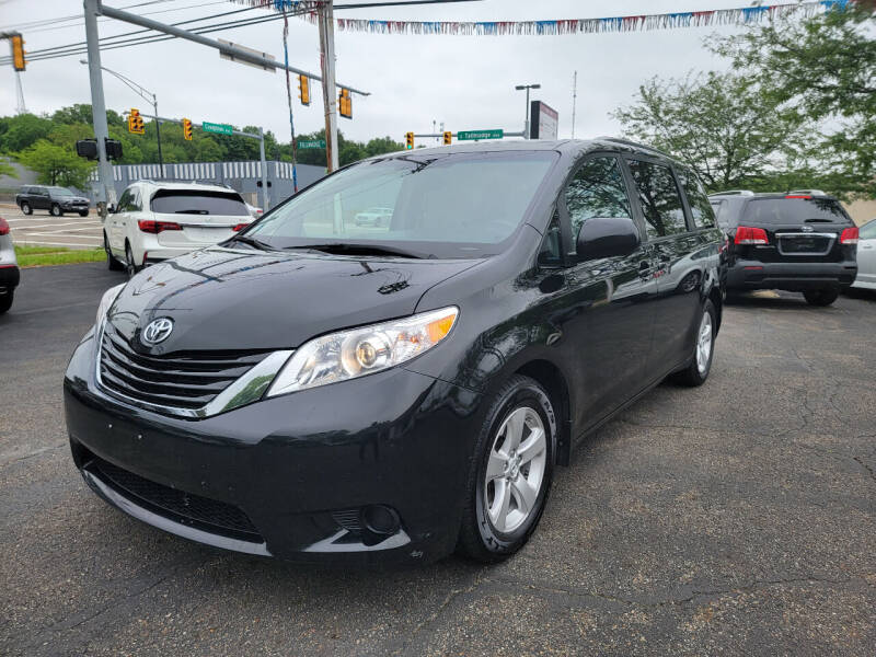 2017 Toyota Sienna for sale at Cedar Auto Group LLC in Akron OH