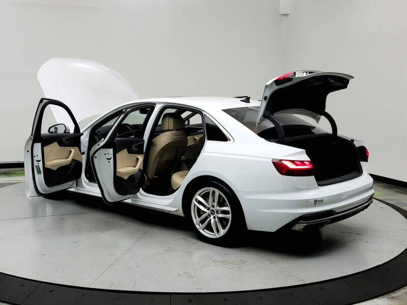 2022 Audi A4 quattro S line Prem Plus 45 TFSI