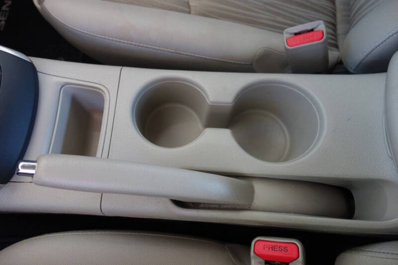 2016 Nissan Sentra SV