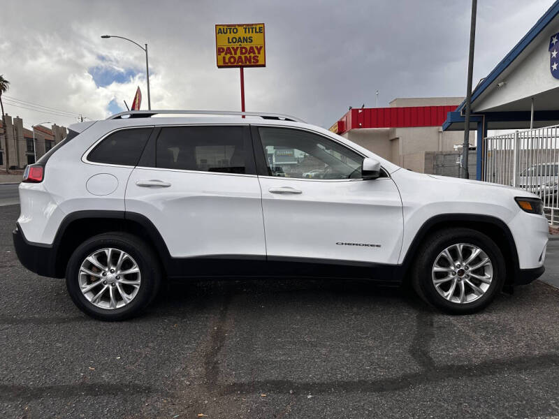 2019 Jeep Cherokee Latitude