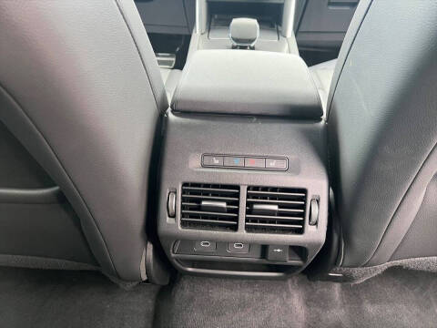 2024 Land Rover Discovery Sport P250 SE-Dynamic