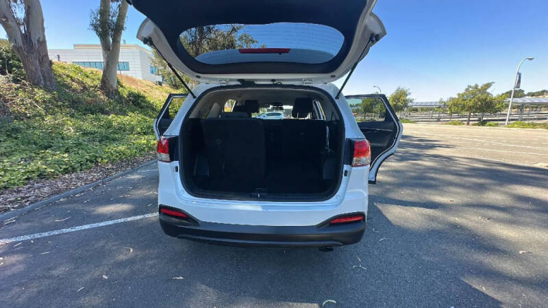 2016 Kia Sorento LX V6