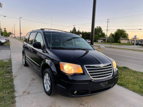 2010 Chrysler Town and Country for sale at Wyss Auto in Oak Creek WI
