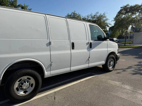2020 Chevrolet Express 2500