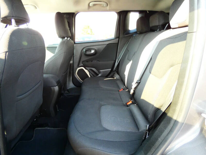 2017 Jeep Renegade Altitude