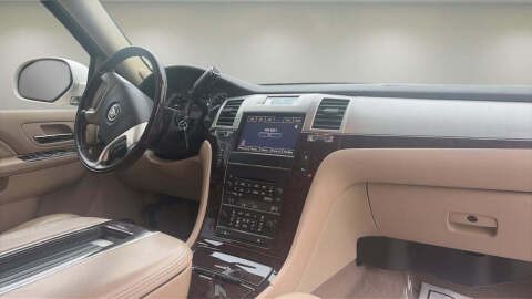 2013 Cadillac Escalade Premium