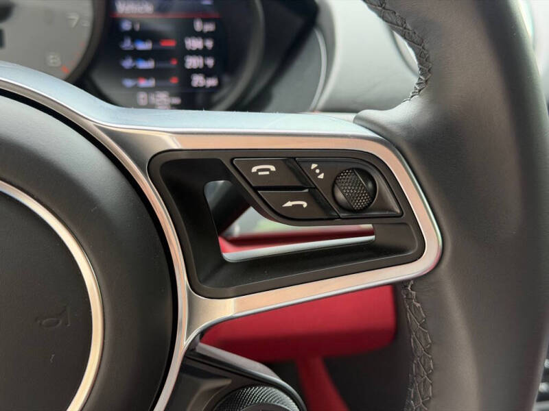 2024 Porsche 718 Cayman S