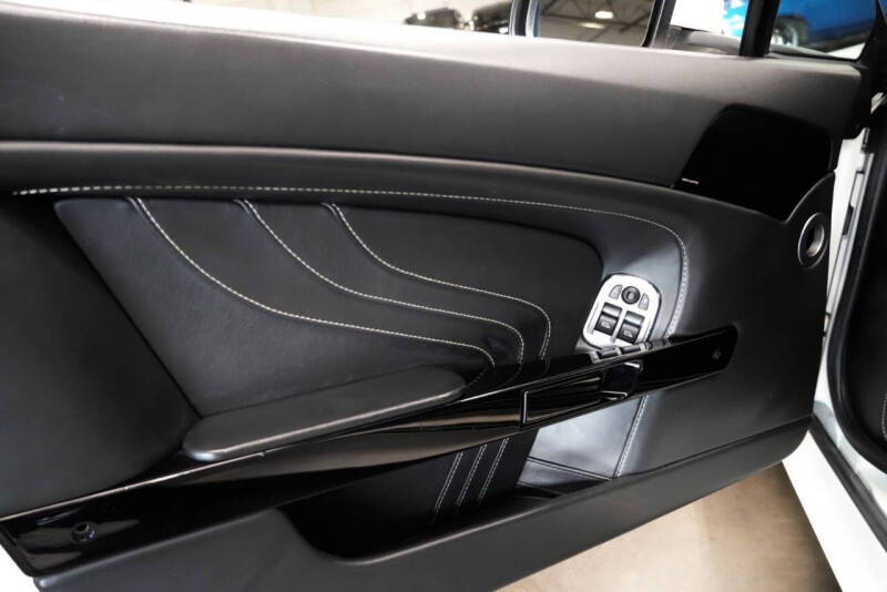 2016 Aston Martin V8 Vantage S