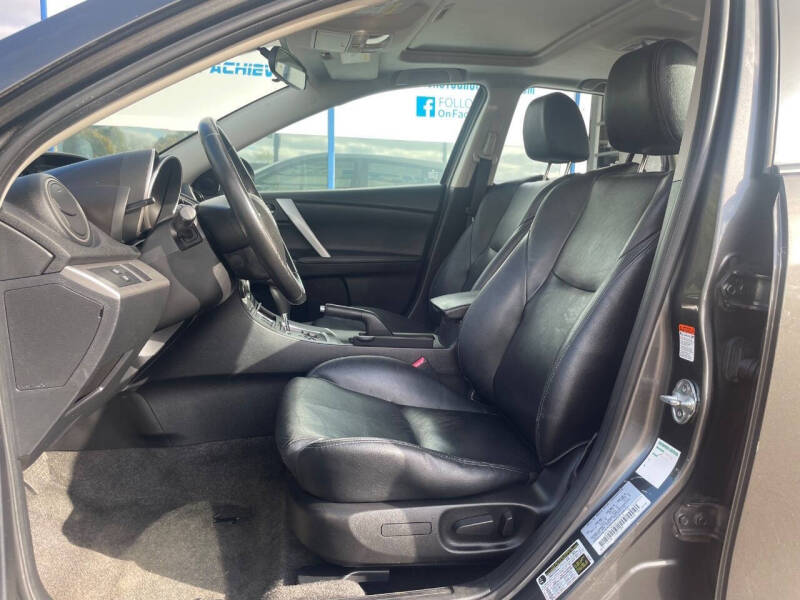 2011 Mazda MAZDA3 s Grand Touring