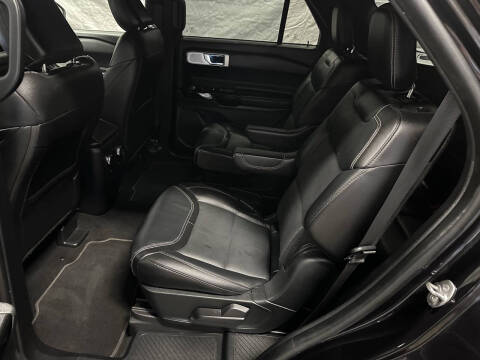 2021 Ford Explorer ST