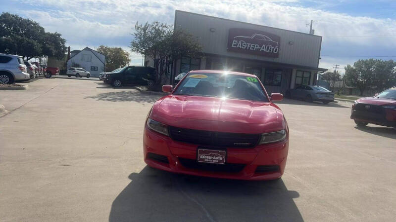 2022 Dodge Charger SXT photo 2