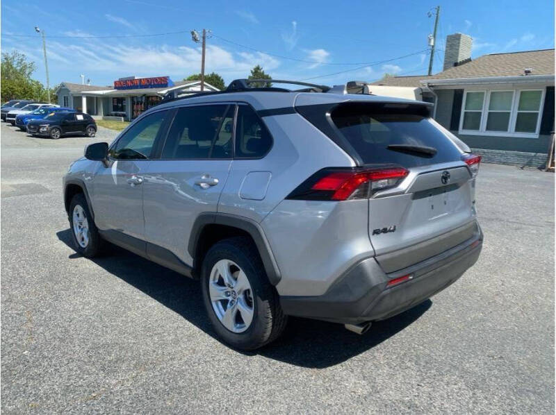2021 Toyota RAV4 XLE
