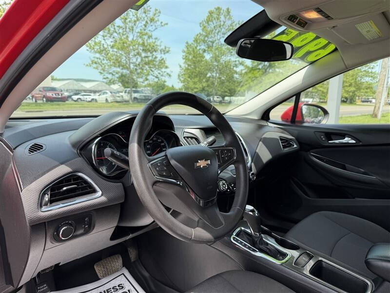 2017 Chevrolet Cruze LT Auto