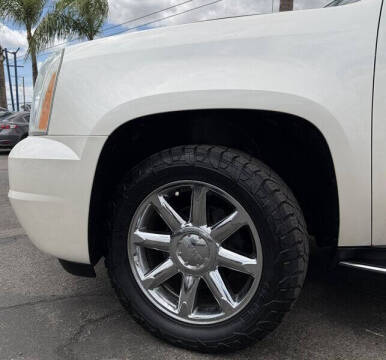 2011 GMC Yukon Denali