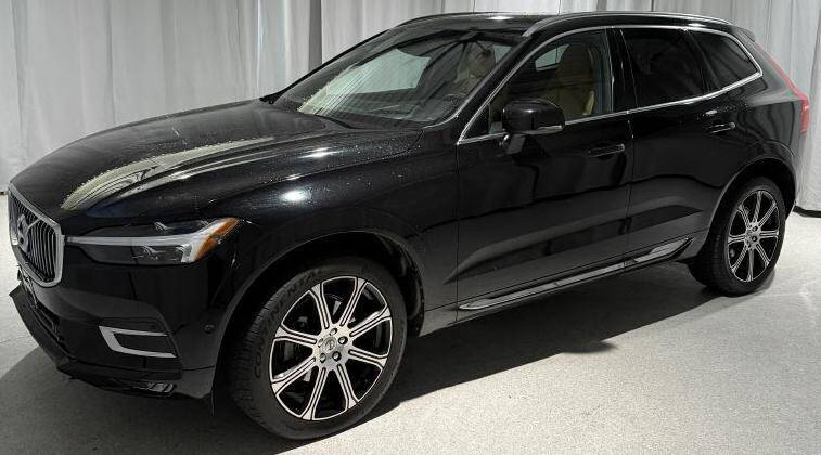 2021 Volvo XC60 Inscription's photo