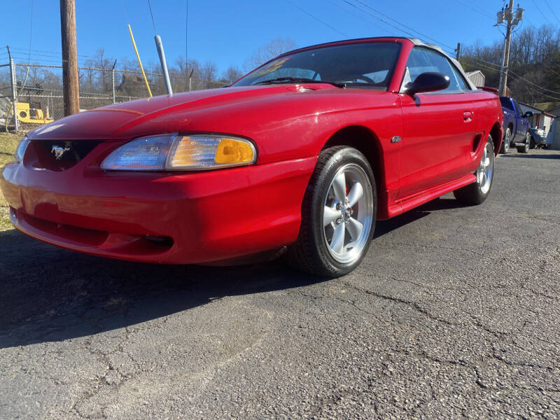 1996 Ford Mustang for sale at WINNERS CIRCLE AUTO EXCHANGE in Ashland KY